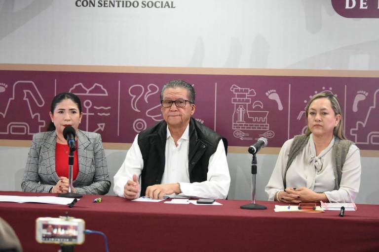 Evita Gobierno responder por hombre sacado de clínica por grupo armado; ‘le toca a Fiscalía’, dice