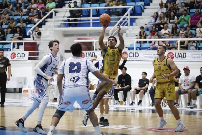Piratas Basketball sufre una vez más en casa y ahora cae ante Cabo San Lucas
