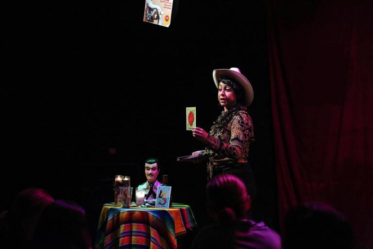 Recrea Laura Angélica Serrano a Chalino Sánchez en escena