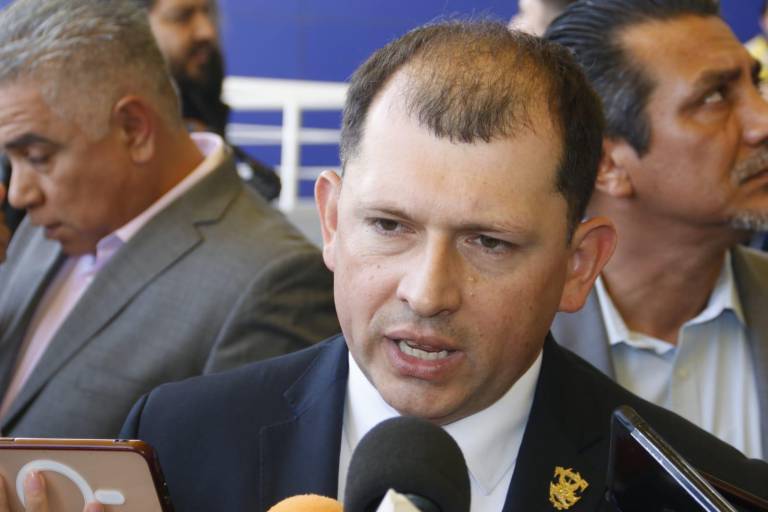 Acusa Robespierre cerrazón de Gobierno de Sinaloa en mesa de negociación