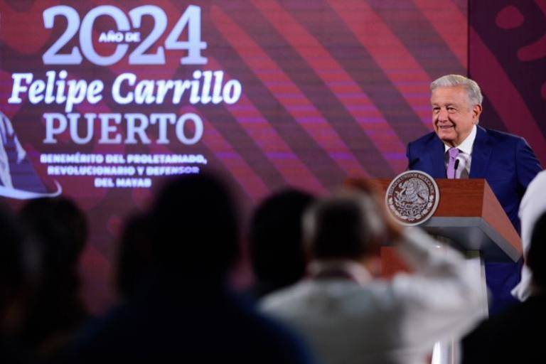 INE da revés a Xóchitl y niega suspensión de las ‘mañaneras’ de AMLO