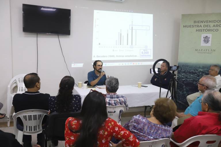 Presenta Pedro Favela charla sobre la epidemia de cólera en Mazatlán en 1849