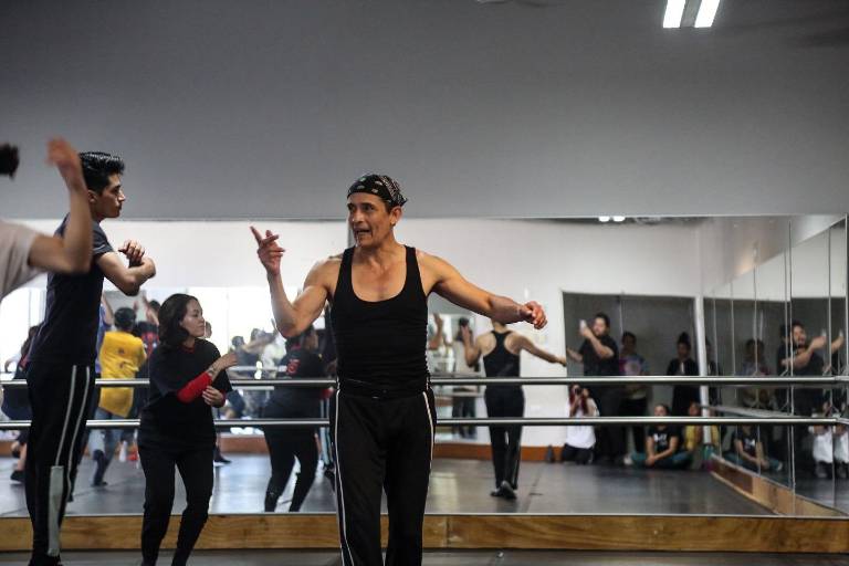 Ruby Gámez comparte los conocimientos adquiridos en 40 años en la danza