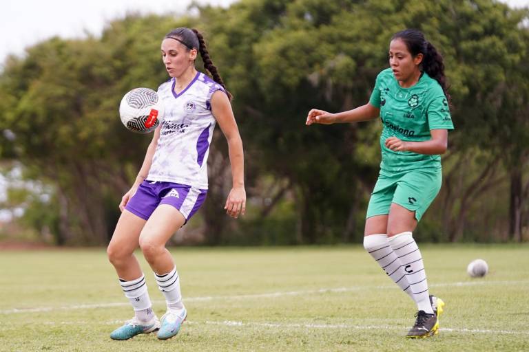 Mazatlán Femenil no perdona a Santos en juego amistoso