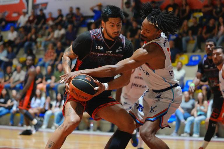 Marinos Basketball se queda con las manos vacías en gira en Xalisco