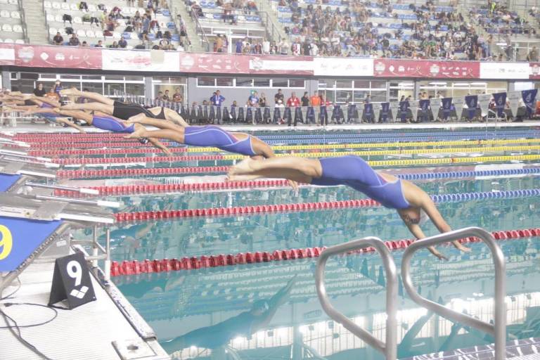 Sylvana Luna da a Sinaloa oro en natación de Nacionales Conade