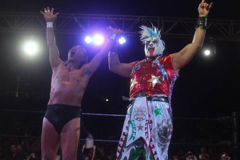 Psycho Clown y Negro Casas triunfan en Culiacán