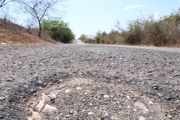 Alcalde de Rosario confía en promesa del Gobernador de atender carreteras estatales