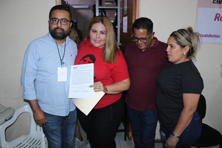 Rosario Sarabia recibe constancia de mayoría a Diputada local
