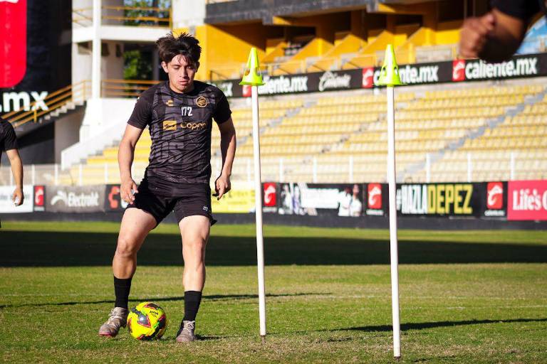 El culichi Javier Olivas debuta con Dorados