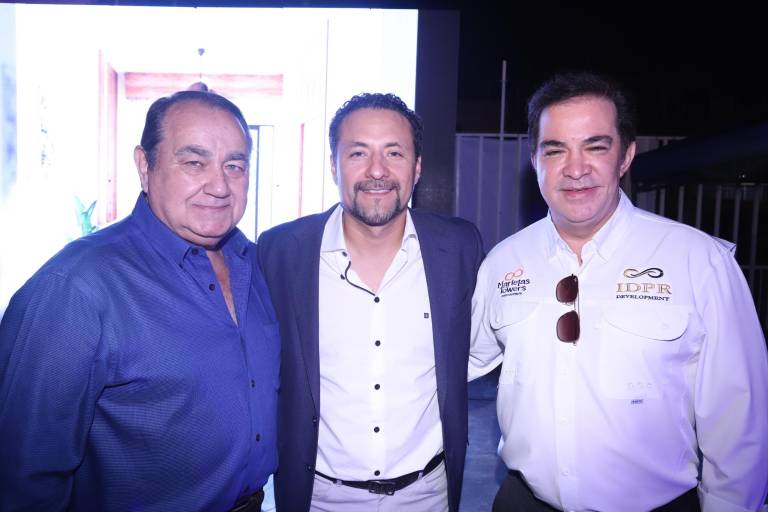 Celebran la develación de la primera piedra del proyecto Marietas Tower Condo Boutique