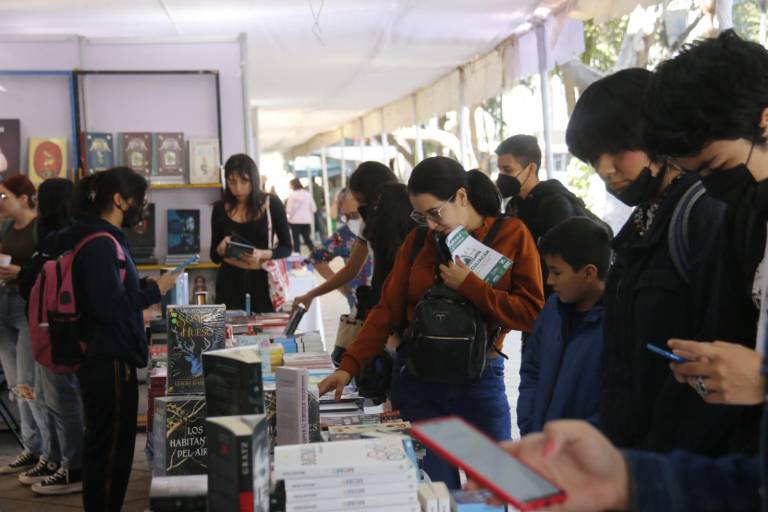 Editoriales y escritores satisfechos, con la FIL Culiacán