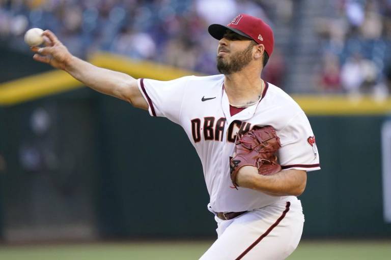 Humberto Castellanos no puede alcanzar su tercera victoria, en victoria de Arizona sobre Miami