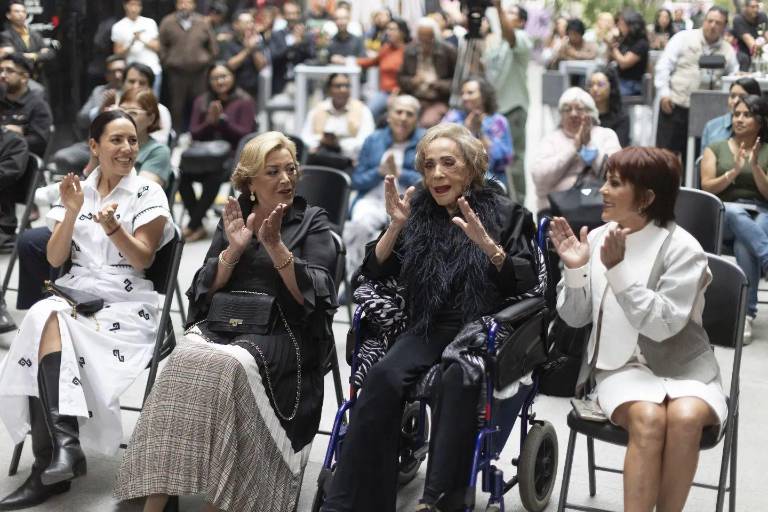 Brinda Estudios Churubusco homenaje a Silvia Pinal