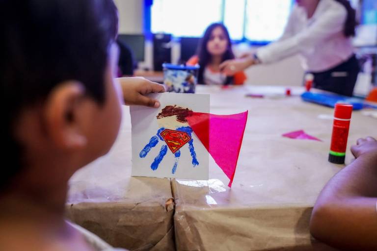 Crean regalos para papá a partir de lecturas