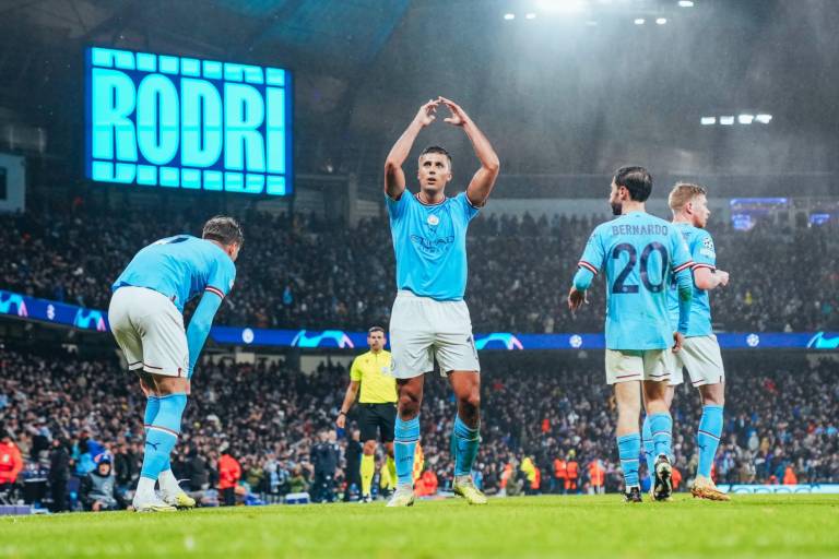 Manchester City le pasa por encima al Bayer Múnich y se encamina a semifinales