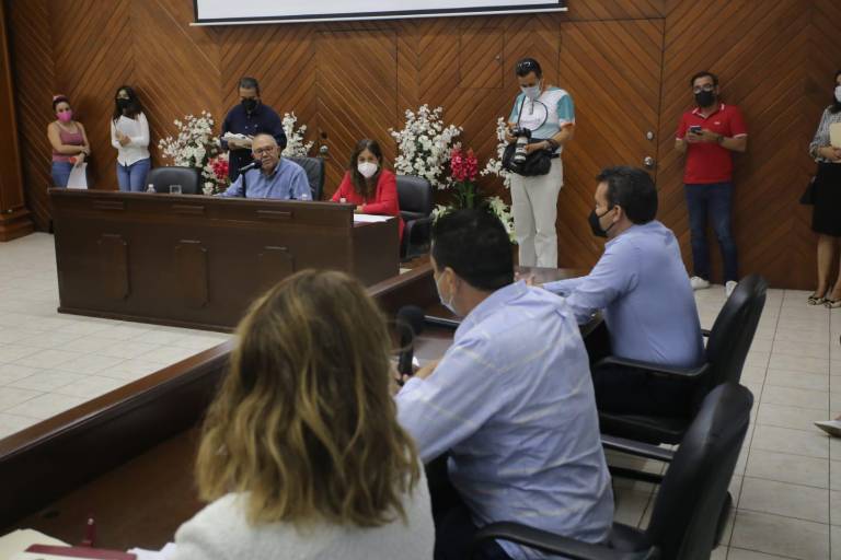 Se reúne Alcalde de Mazatlán en privado con regidores, ante rechazo a sus propuestas de nombramientos en el Cabildo