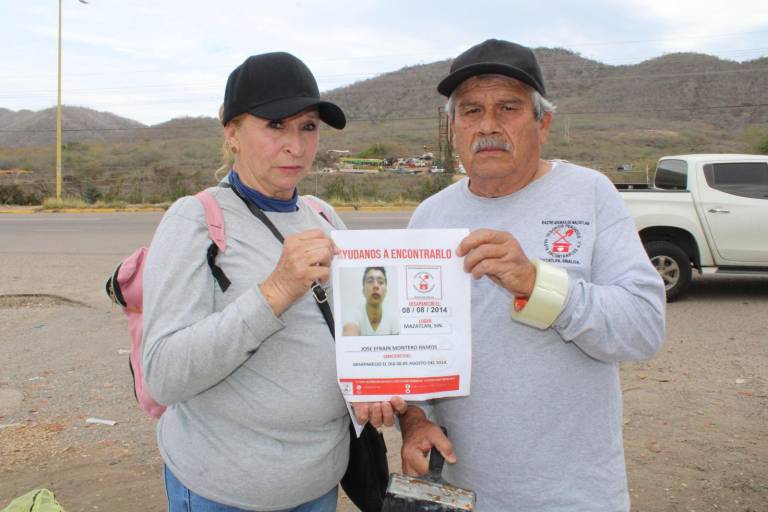 Micaela y José se hacen fuertes el uno al otro en busca de su hijo desaparecido