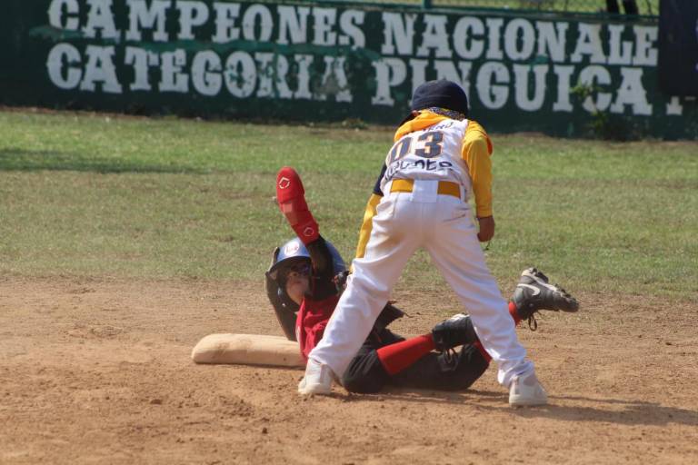 Intensa jornada en el Nacional Pingüica 2024 en Culiacán