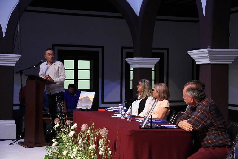 Proponen declarar patrimonio biocultural al Cerro del Crestón de Mazatlán