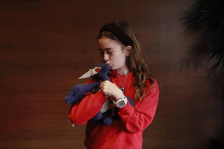 Compartirá Inessa Fernández dragones y seres fantásticos en exposición este sábado