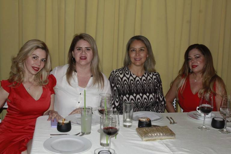 Carolina Covarrubias se despide de la soltería