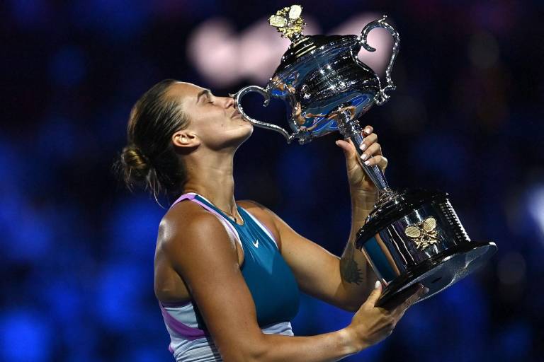 Sabalenka vence a Rybakina para ganar el Abierto de Australia