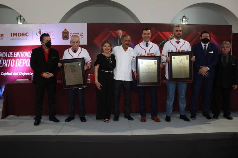 Jared Borgetti, Óliver Pérez y Héctor Avendaño son los nuevos inmortales del deporte en Culiacán
