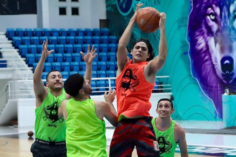 Piratas Basketball retoma entrenamientos en casa
