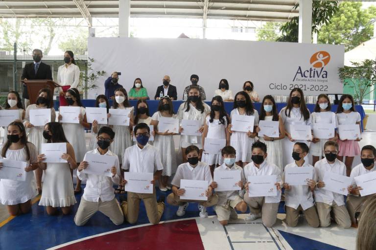 ¡Felicidades, ya son graduados de la Escuela Activa Integral!