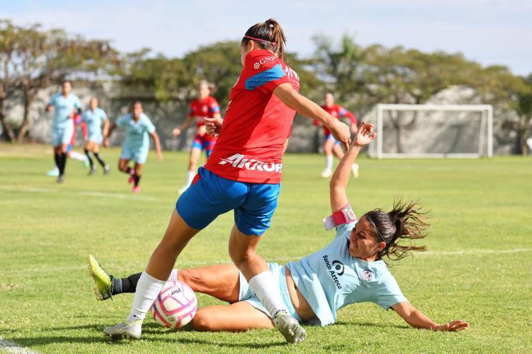 Mazatlán Femenil cae ante las Chivas en juego amistoso