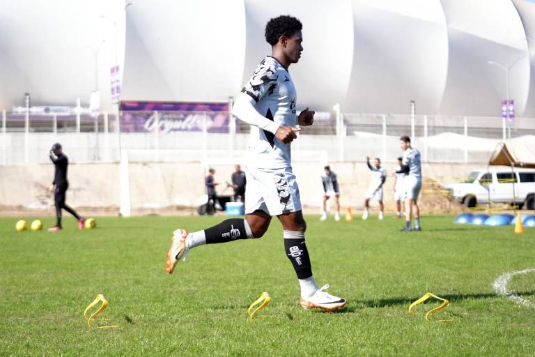 Mazatlán FC inicia preparación para su debut en el Clausura 2024
