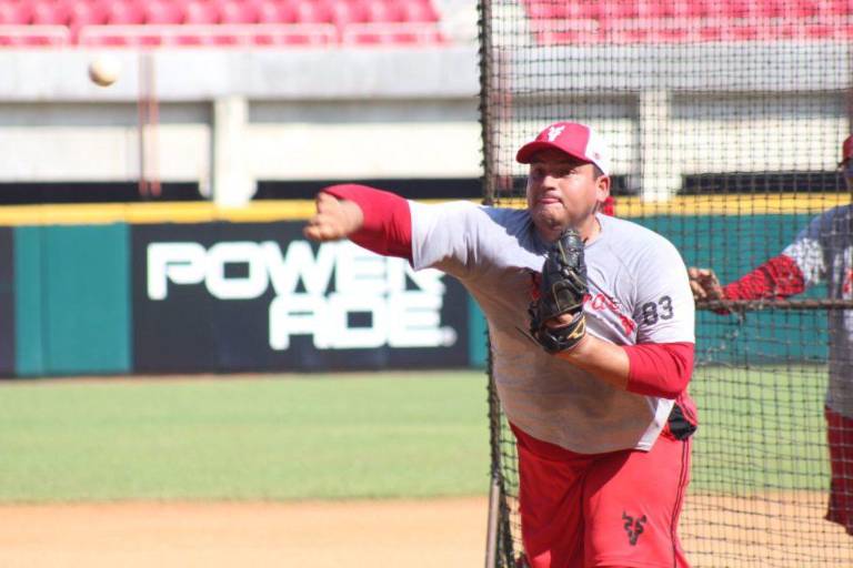 Jaime Lugo espera aportar al máximo en el montículo de Venados de Mazatlán