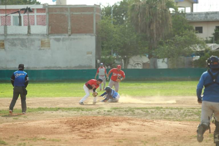 Hotel El Cid cae en la jornada ante Esfuerzo Ciudadano, en Club Sarabia