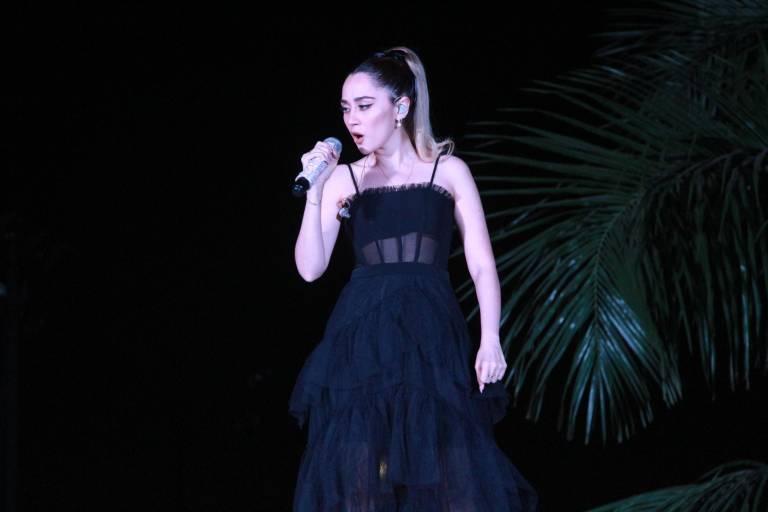 Carolina Ross deleita a los sinaloenses
