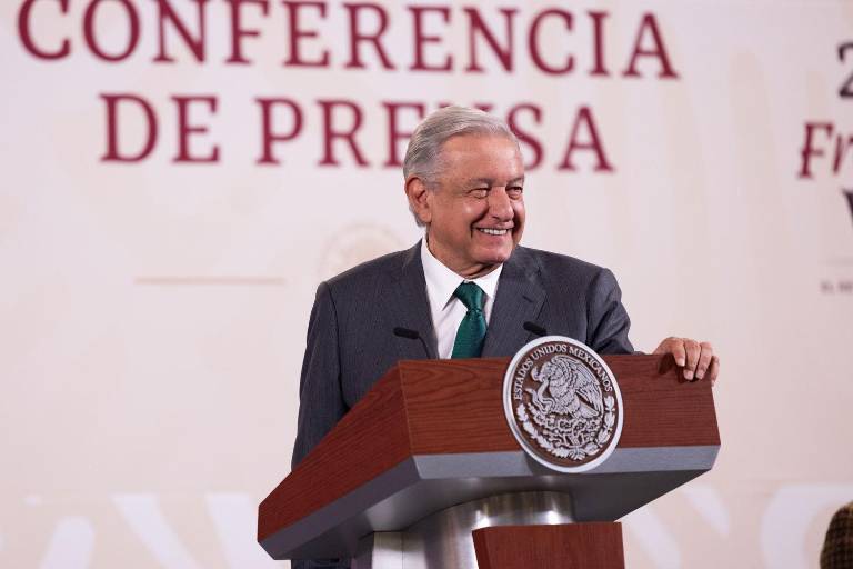 Si abogados del PJF quieren ganar más, que se vayan a despachos, dice AMLO