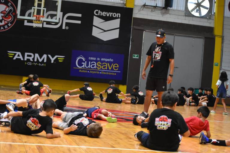 Finaliza Campamento de Verano del Club de Basquetbol Frayles de Guasave