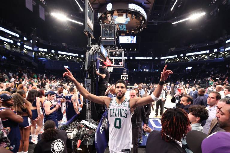 Los Celtics barrieron a los Nets y son los primeros en avanzar a la segunda ronda
