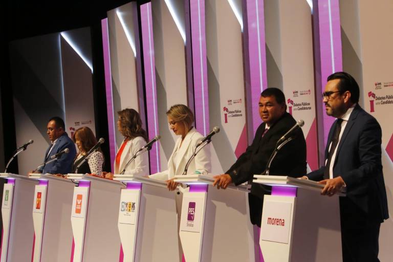 Debate por Alcaldía de Culiacán: descontrol en el público y un poco de propuestas