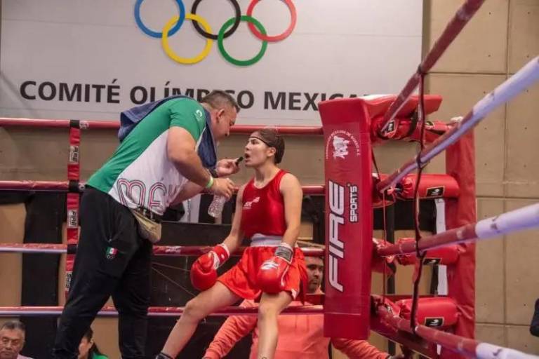 Mazatleca Esmeralda Patiño debuta este lunes en Mundial de Boxeo Femenil IBA 2025
