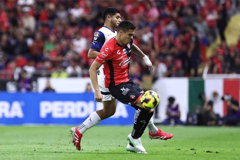 Atlas y Rayados empatan en un partidazo de media semana