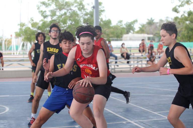 Navojoa vence a mazatlecos en la Copa Mazatlán-Venados Basketball