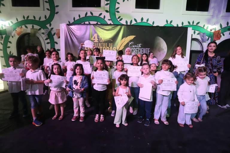 Niños plasman el arte de Fernando Botero en sus pinturas