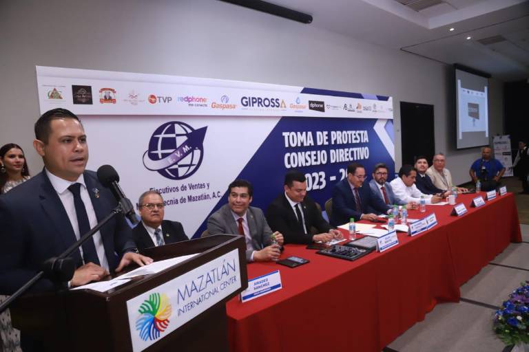 Se compromete nuevo Consejo de EVyM de Mazatlán a continuar el crecimiento profesional de sus socios