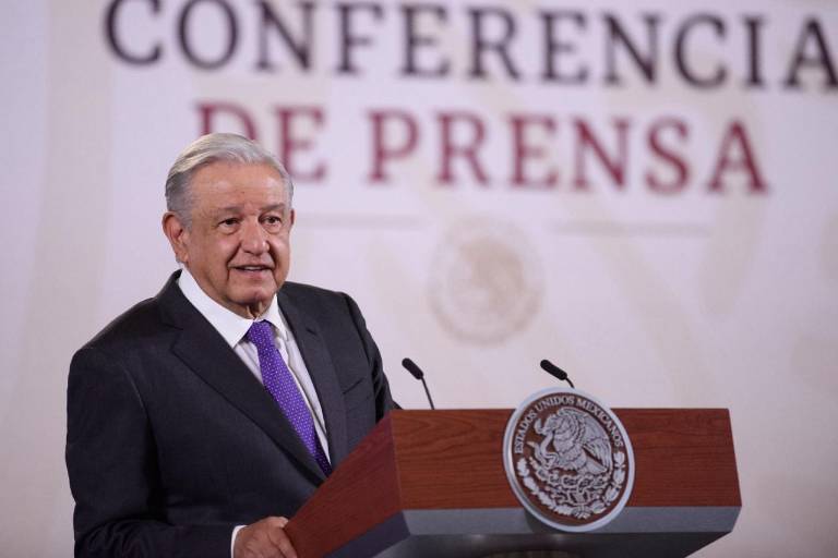 López Obrador critica iniciativa de paz de Iglesia católica