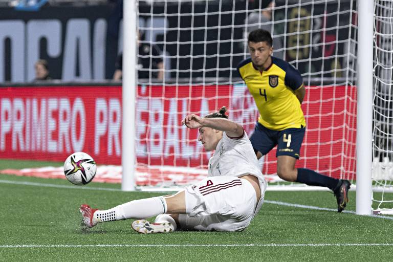 México pierde ante Ecuador en duelo amistoso