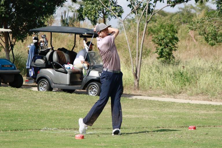 Culmina primer Torneo de Golf organizado por Acosta Asesores