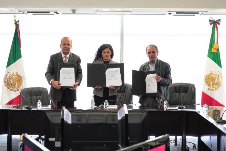 Sin acuerdo con Sindicato, Telmex habría quebrado, afirma secretaria del Trabajo