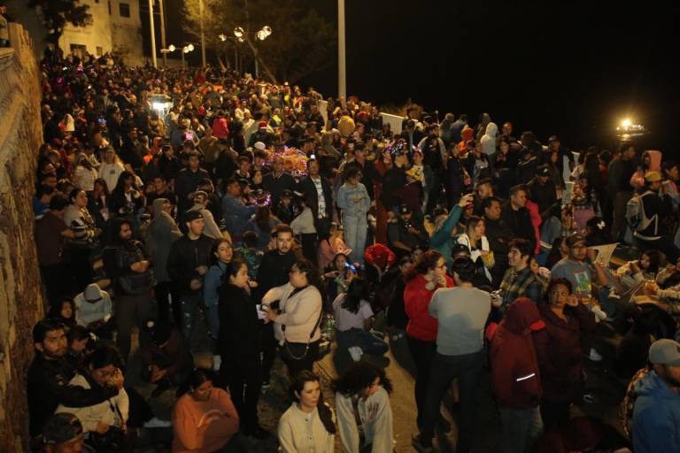 Olas Altas tuvo lleno total el sábado de Carnaval