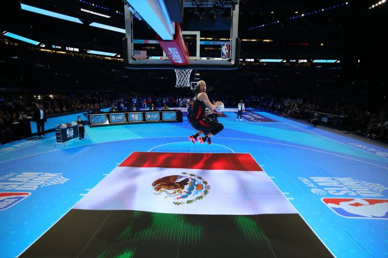 Jaime Jáquez rinde honor al legado mexicano en la NBA en Concurso de Clavadas